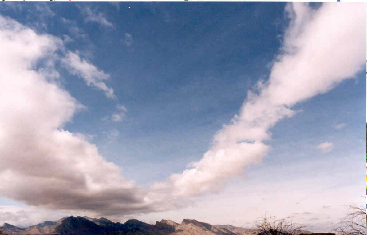 Summerlin 
 
 
 
 
 
 
 
 
 
       
 Sky, 10/21/2000. Copyright  2000, W G Raley.